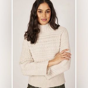 Pistache - Knit Sweater